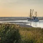 Daire Ruhig Gelegene In Deichnaehe